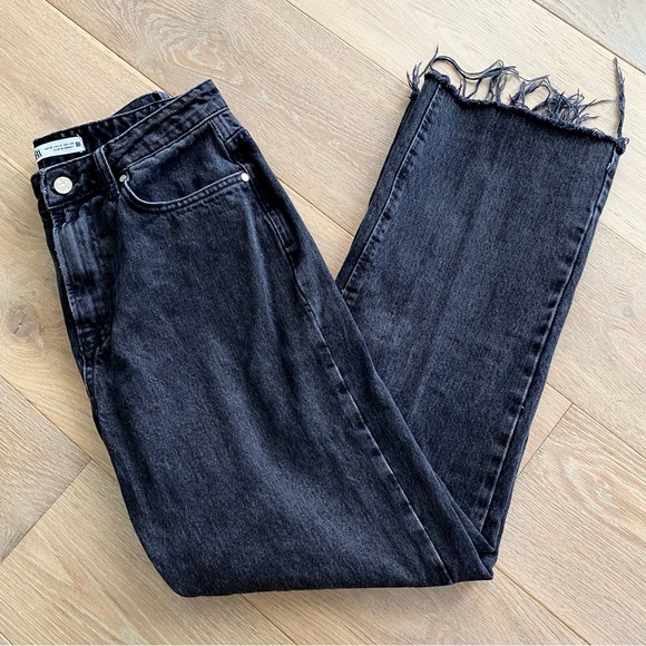 Zara Straight Mom Jeans | Wide leg 90s style - Picture 2 of 7